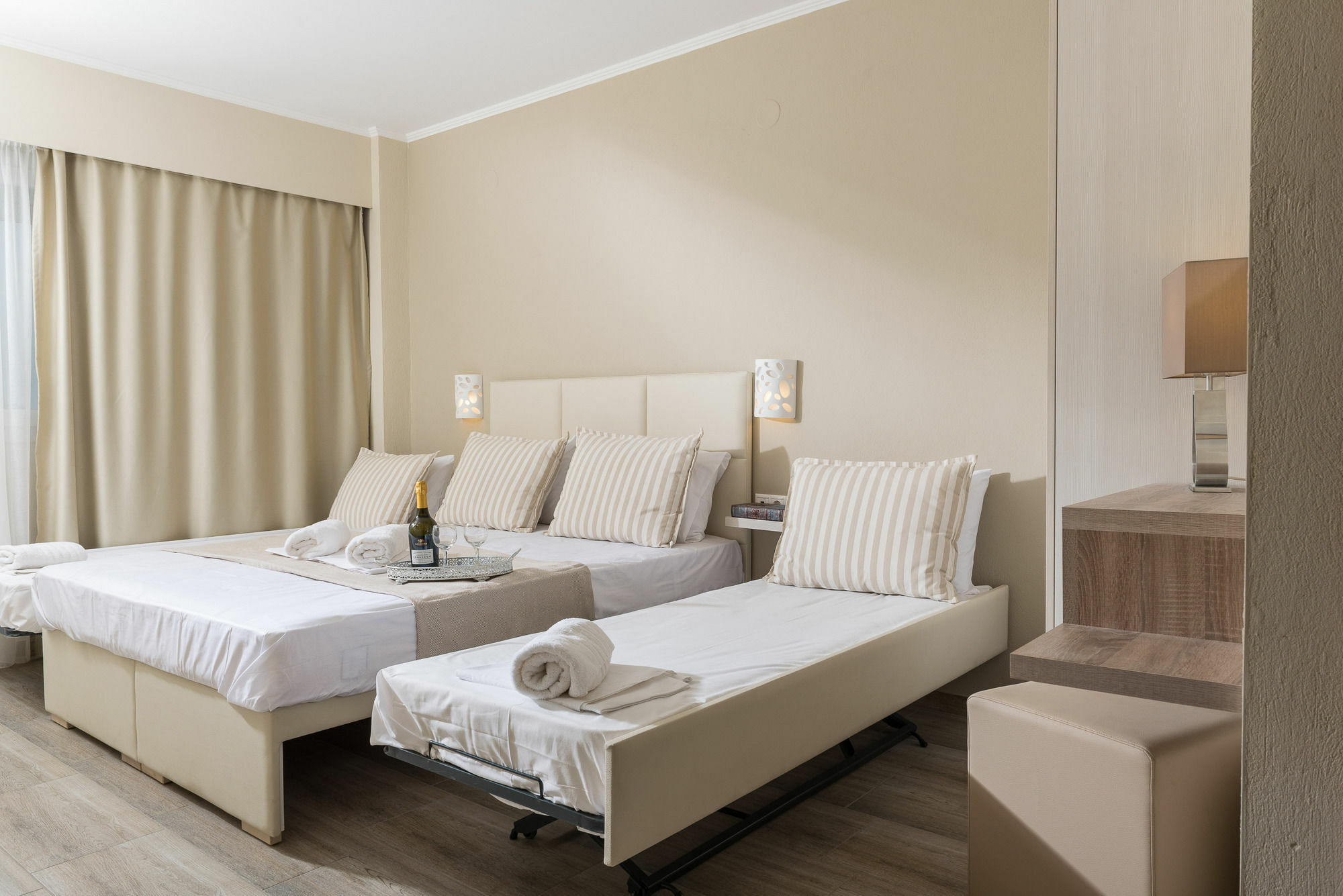 Ammos Beach Seaside Luxury Suites Hotel Olympiaki Akti Bagian luar foto